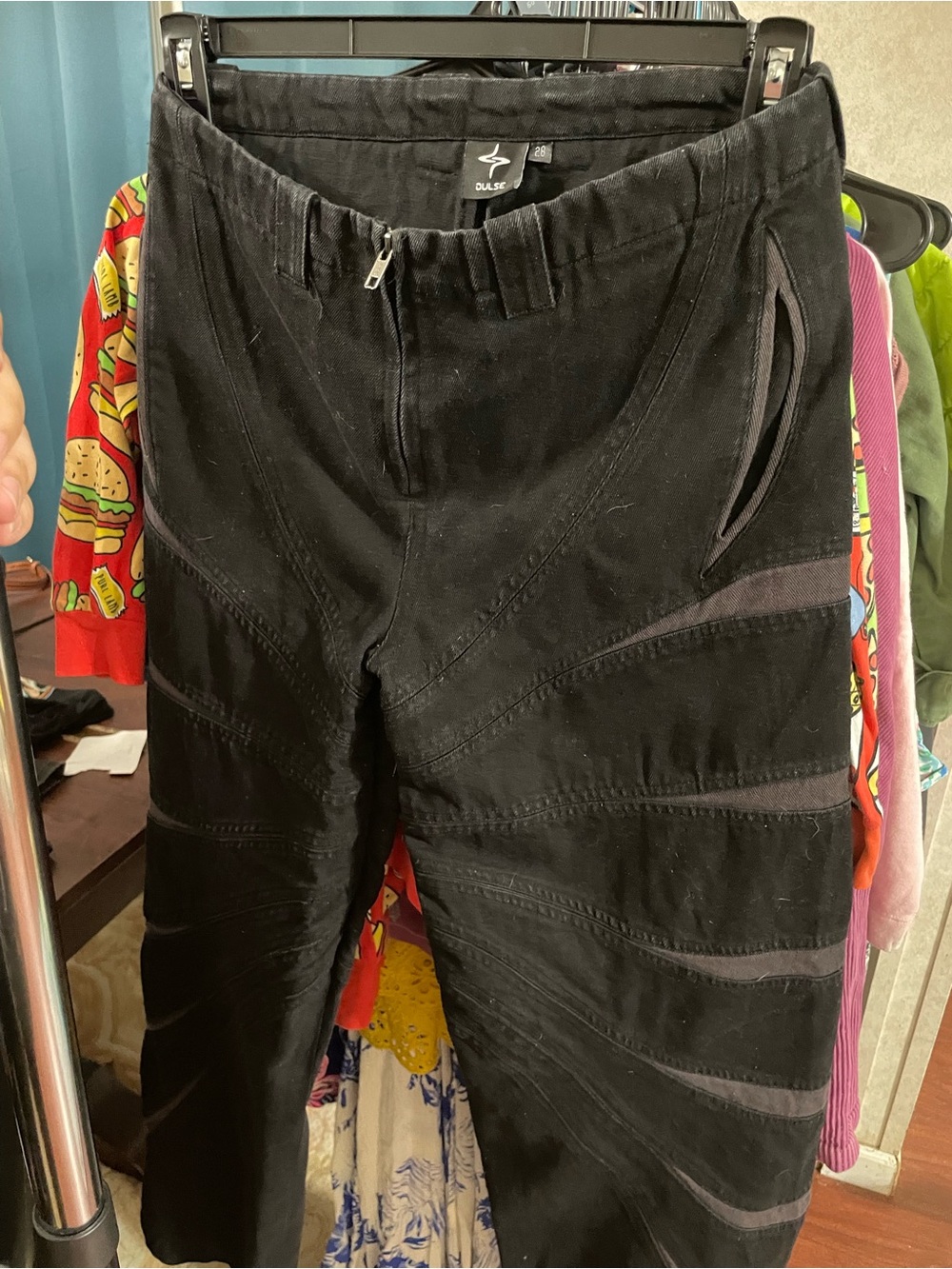 Black Relaxed Men’s Jeans – Comfortable Casual Trousers